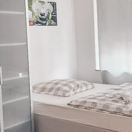 Handwerker/ Monteurwohnung In Die Stadt Mitte